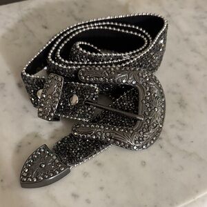 Shyanne Black and Silver Leather Belt